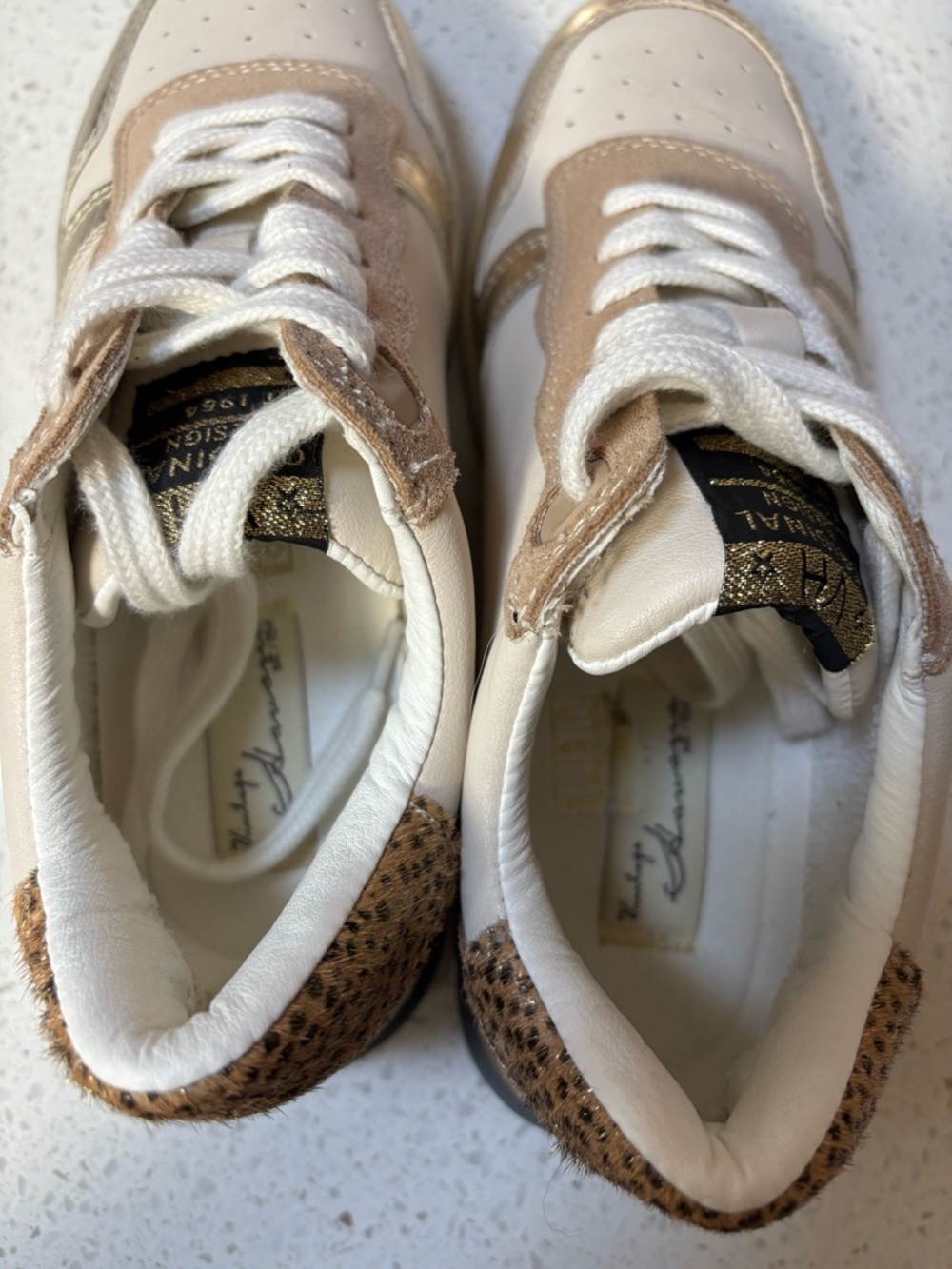 Vintage Havana Rock Star White and Gold Star Sneakers 6.5 - Picture 5 of 8